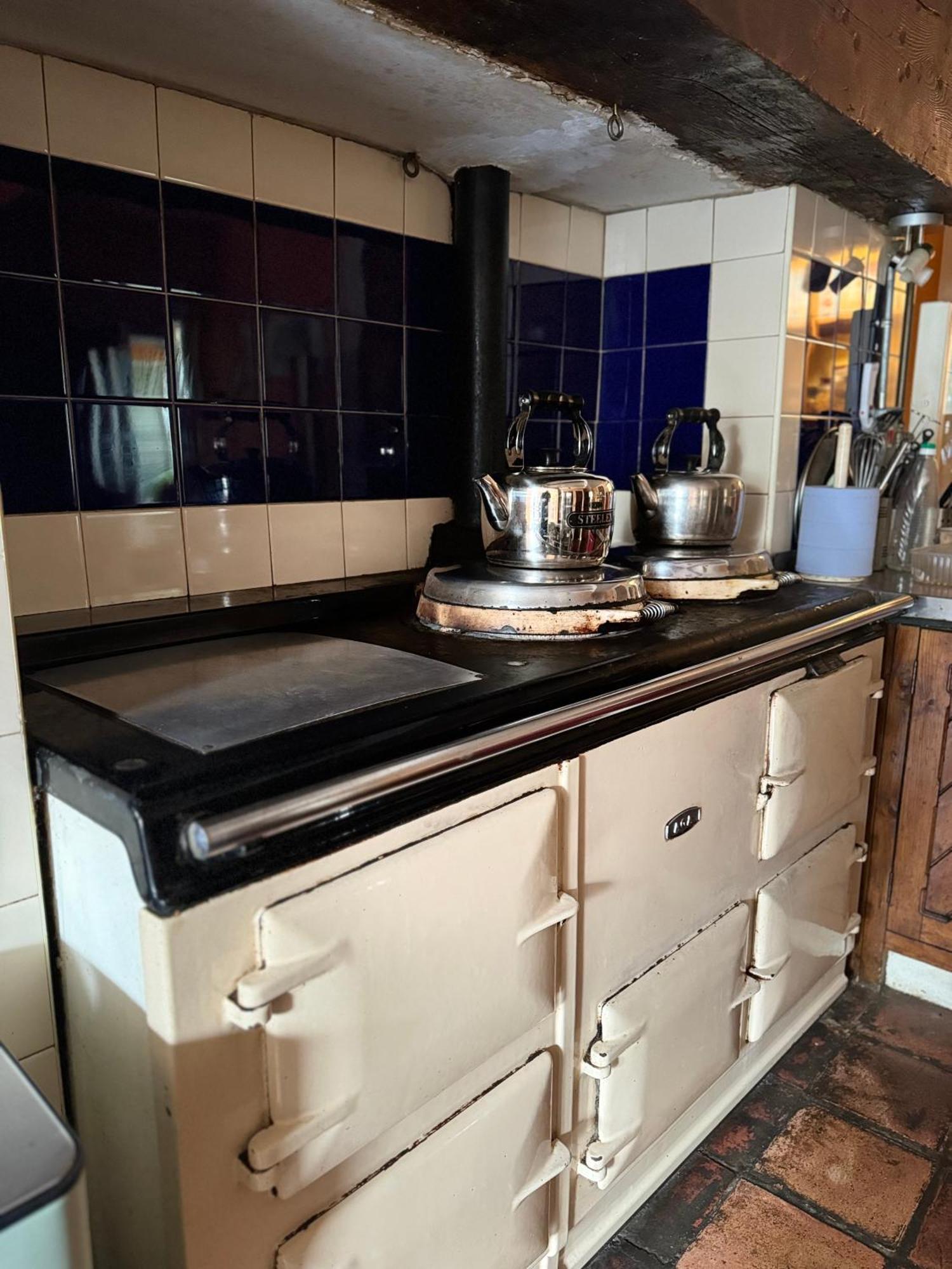Clone Country House Aughrim Exterior photo A typical AGA cooker